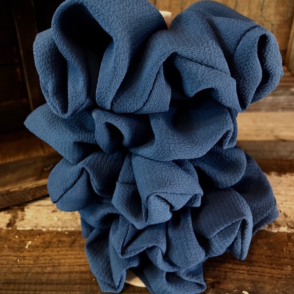 Oversized Blue Scrunchie - Picture 2 of 2